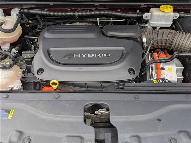 Used 2018 Chrysler Pacifica Touring-L image 22