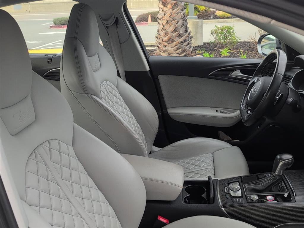 Used 2016 Audi S6 Prestige w/ Prestige Package image 13