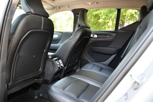 Certified 2023 Volvo XC40 B5 Plus w/ Driver Assist Package AWD/4WD image 21