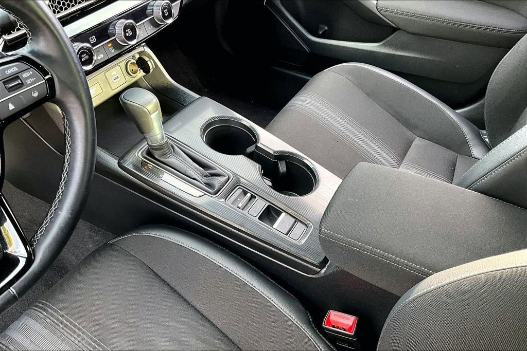Used 2024 Honda Civic Sport image 15