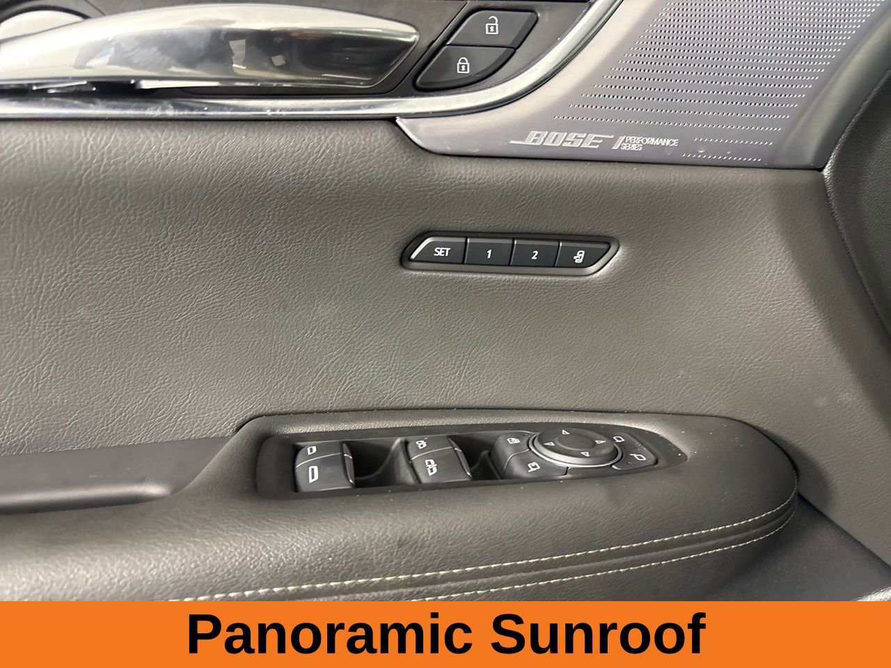 Used 2025 Cadillac XT6 Premium Luxury image 9