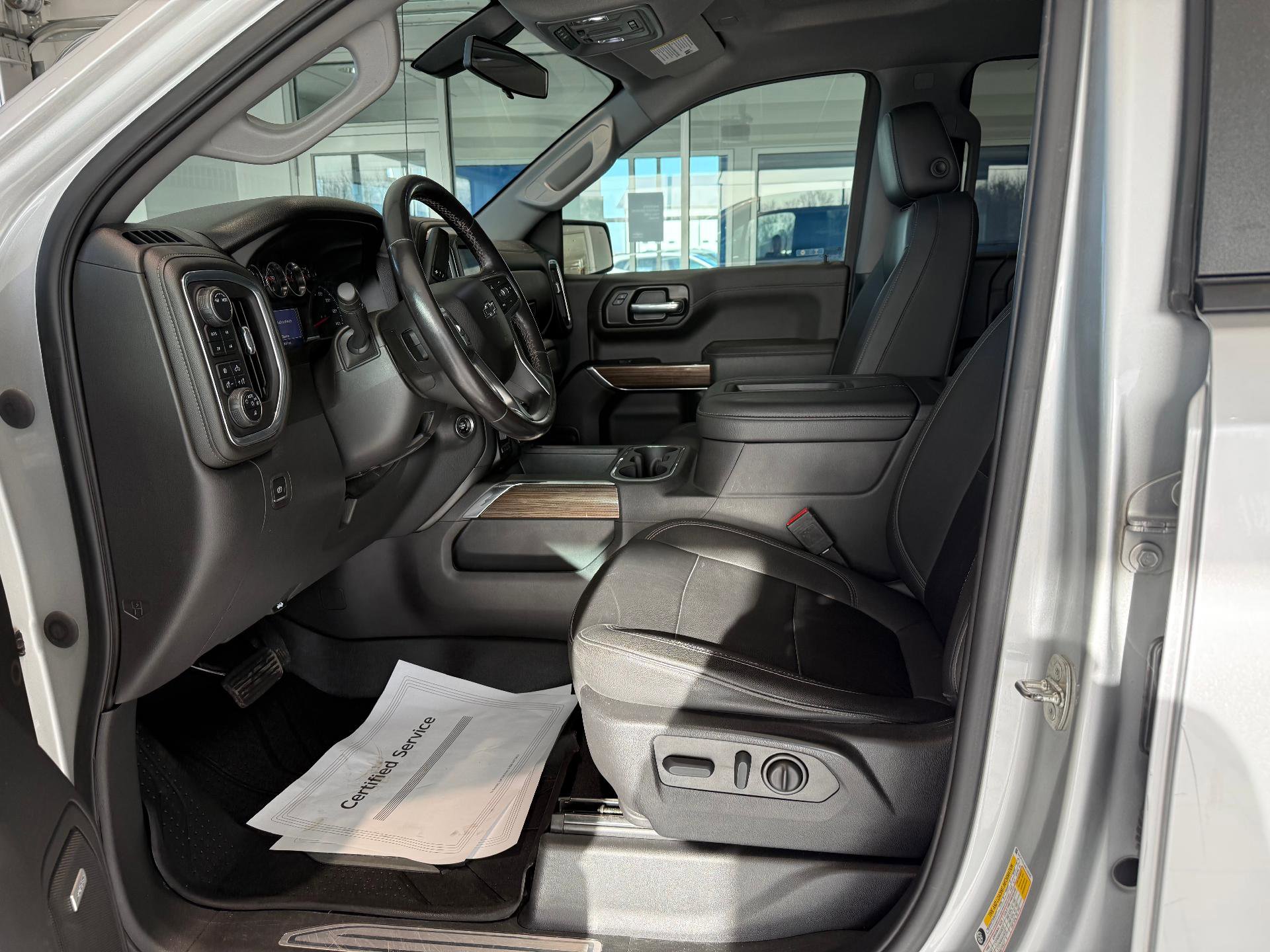 Certified 2022 Chevrolet Silverado 1500 LT Trail Boss w/ LT Trail Boss Premium Package AWD/4WD image 13