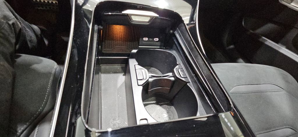 Used 2025 Mercedes-Benz C 36 AMG S image 30