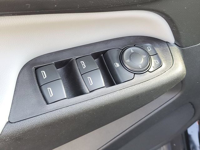 Certified 2022 Chevrolet Equinox LS AWD/4WD image 16