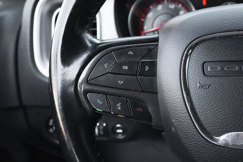 Used 2019 Dodge Charger SXT image 20