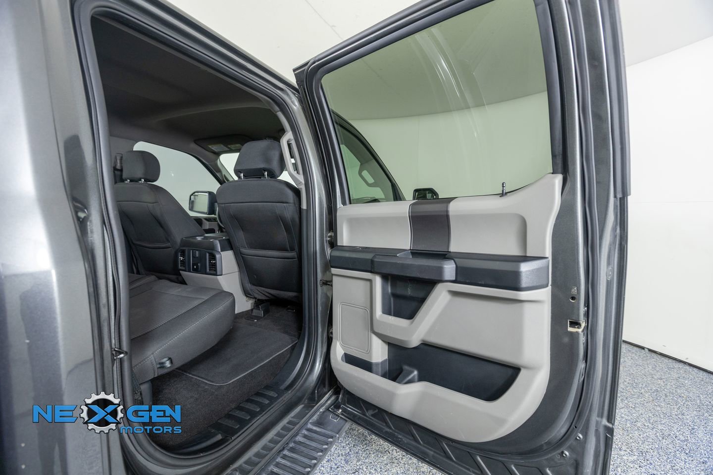 Used 2020 Ford F150 XL w/ Equipment Group 101A Mid AWD/4WD image 33