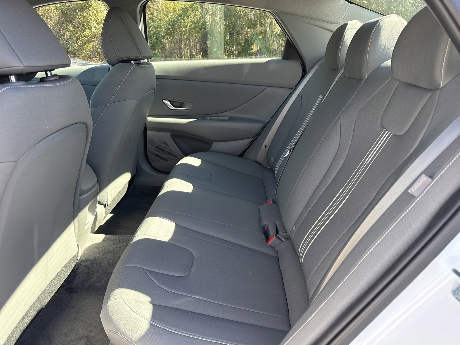 Certified 2025 Hyundai Elantra Sport image 13