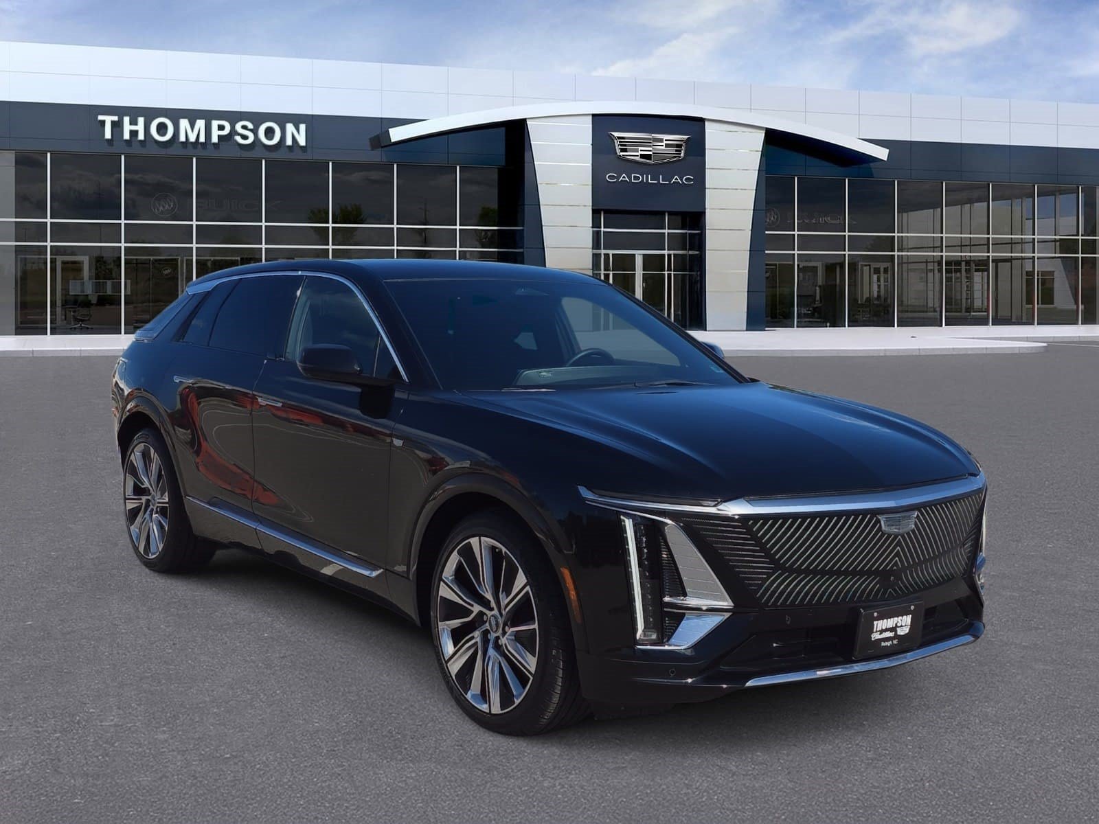 Used 2023 Cadillac Lyriq 2WD image 1