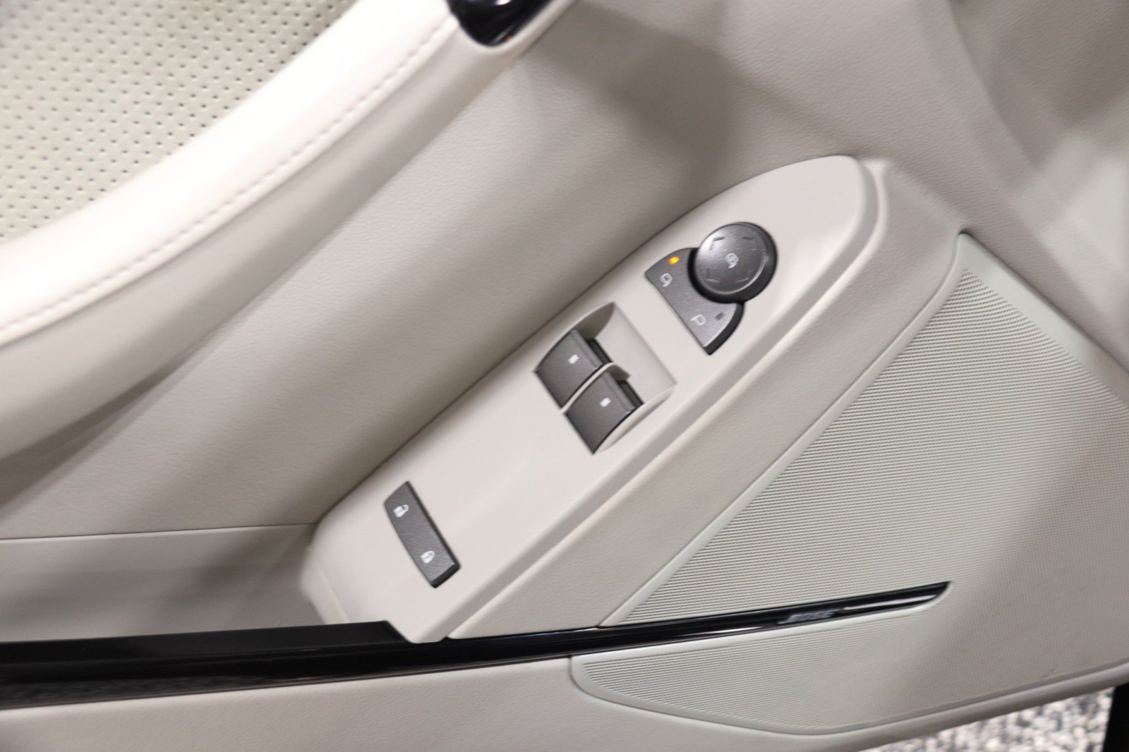Used 2014 Cadillac CTS V w/ Wood Trim Package RWD image 56
