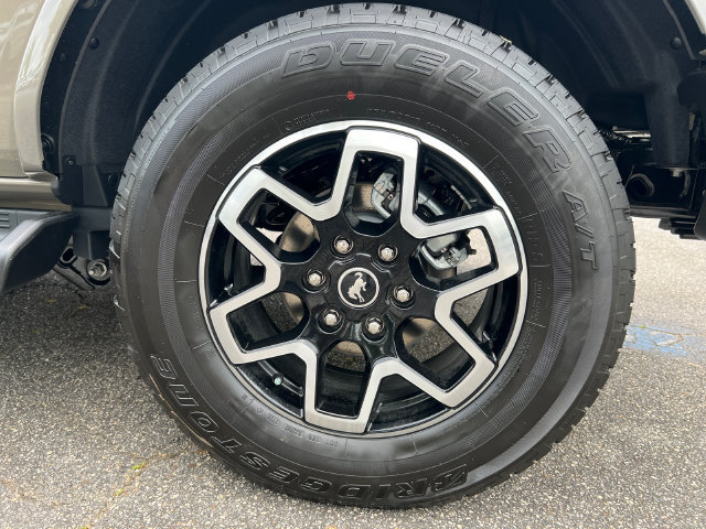 New 2026 Ford Bronco Outer Banks AWD/4WD image 23