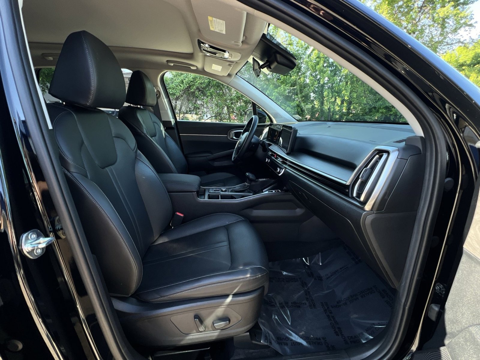 Used 2025 Kia Sorento X-Line EX AWD/4WD image 34