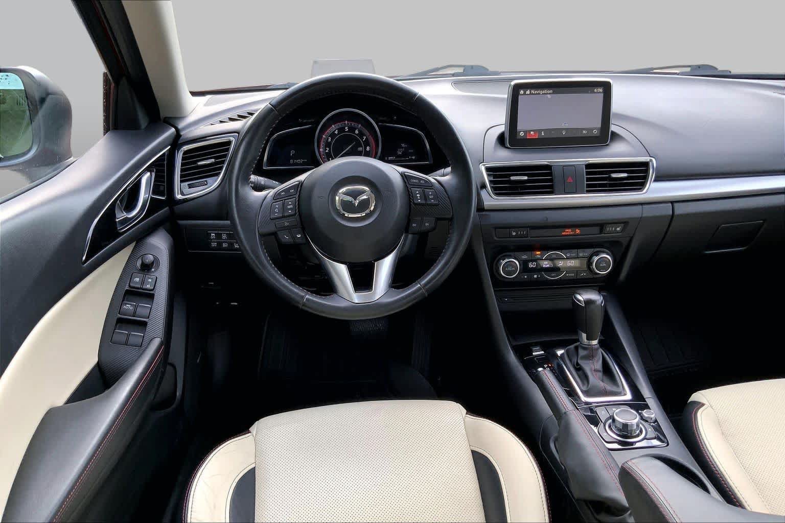 Used 2014 MAZDA MAZDA3 s Grand Touring w/ Technology Package FWD image 6