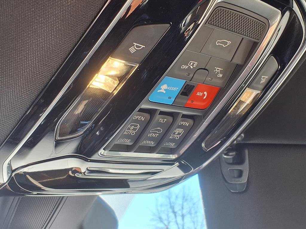 New 2025 Jeep Grand Wagoneer Base w/ 8-Passenger Seating Package image 14