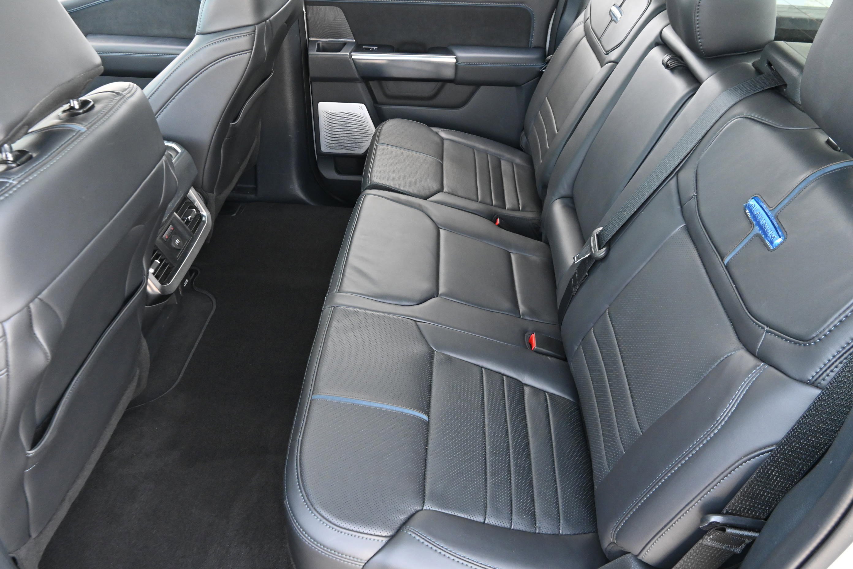 Used 2025 Ford F250 Platinum image 12