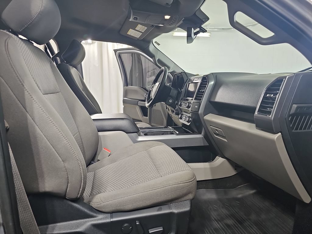 Used 2020 Ford F150 XLT w/ Equipment Group 302A Luxury AWD/4WD image 13