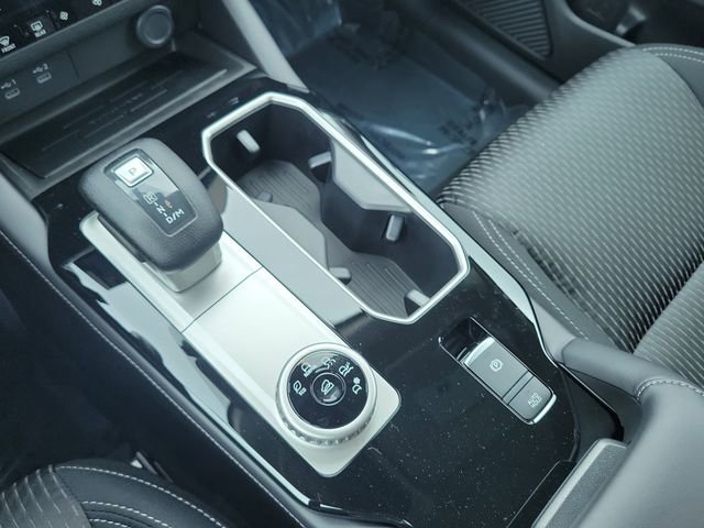 New 2026 Mitsubishi Outlander ES FWD image 32