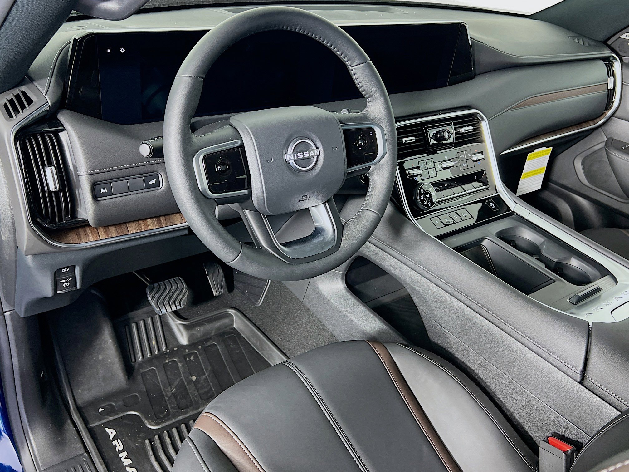 New 2026 Nissan Armada SL w/ Captain's Chari Seat Package image 7