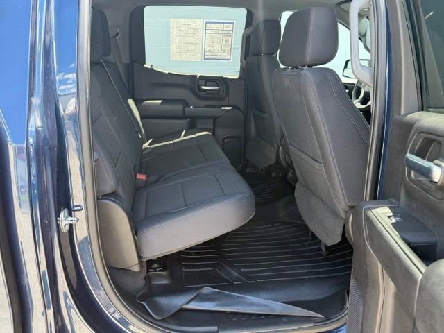 Used 2023 Chevrolet Silverado 1500 Custom Trail Boss w/ LPO, Dark Essentials Package AWD/4WD image 16