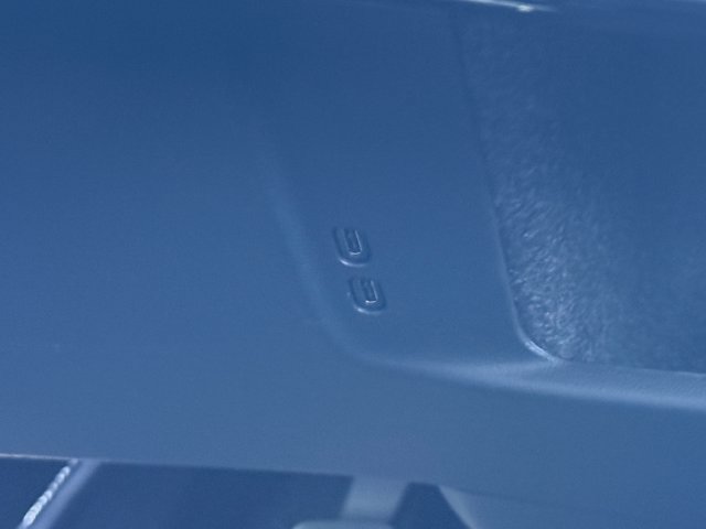 Certified 2025 Cadillac Optiq Sport 2 AWD/4WD image 6