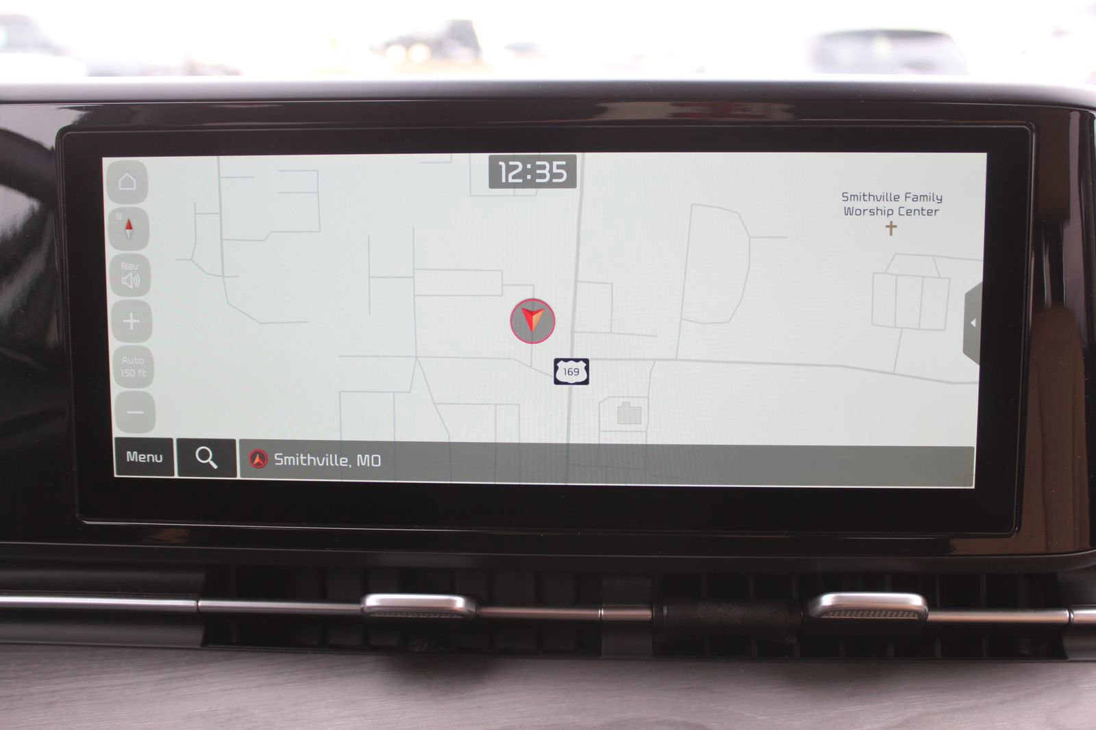 Used 2024 Kia Carnival EX image 37