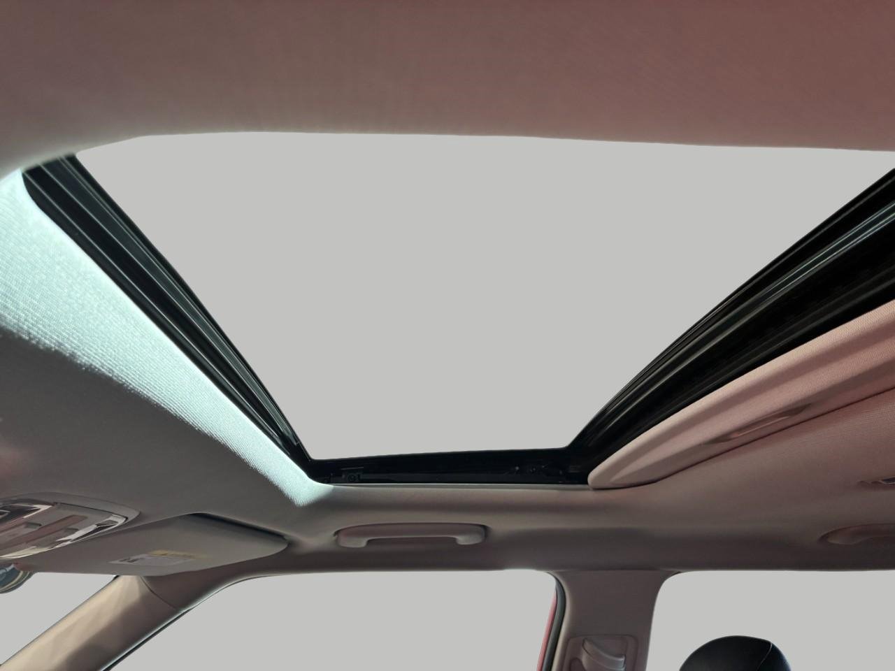 Used 2024 Kia Soul GT-Line w/ GT-Line Technology Package image 18