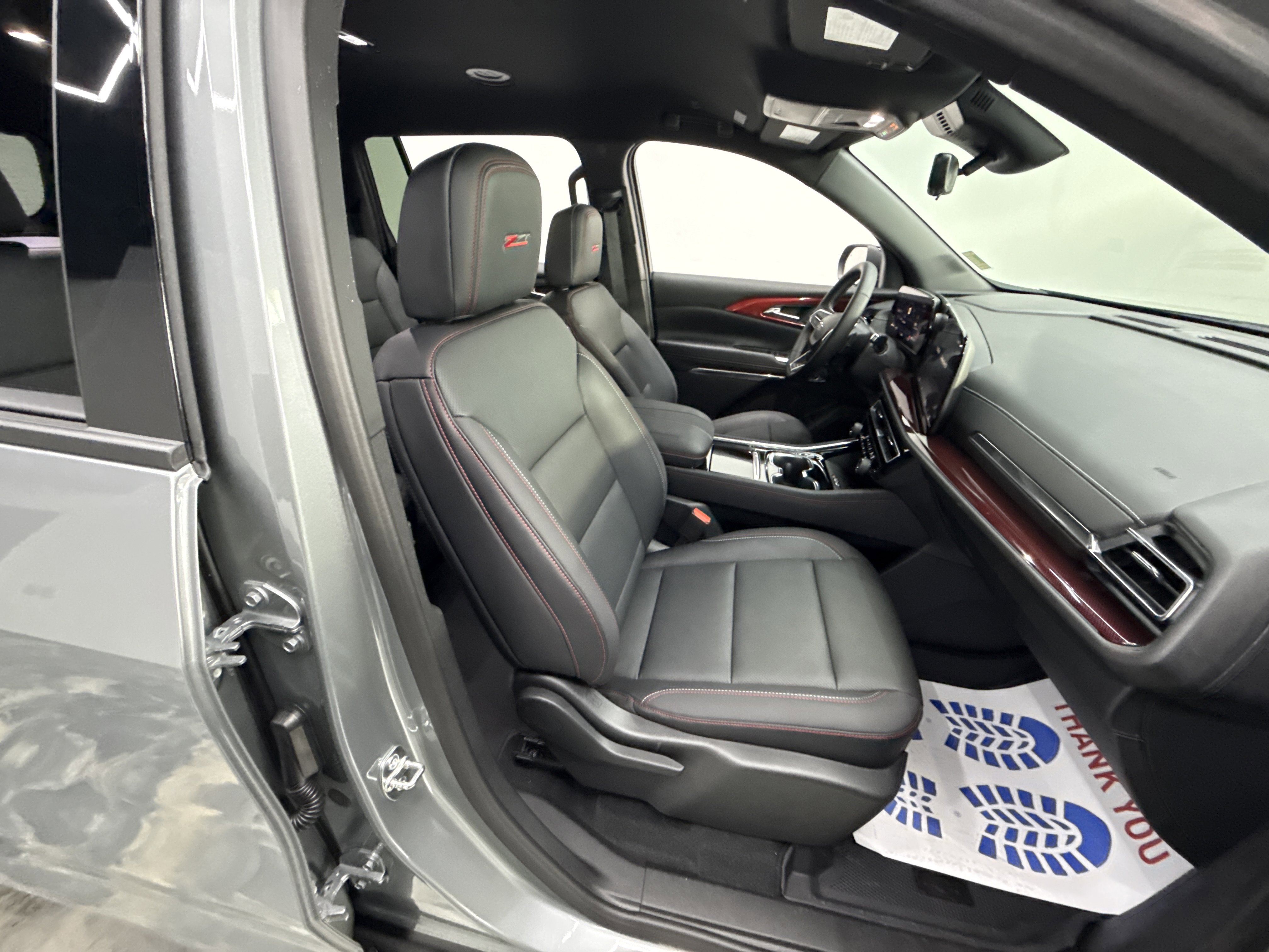 Used 2026 Chevrolet Traverse Z71 w/ LPO, Floor Liner Package image 21