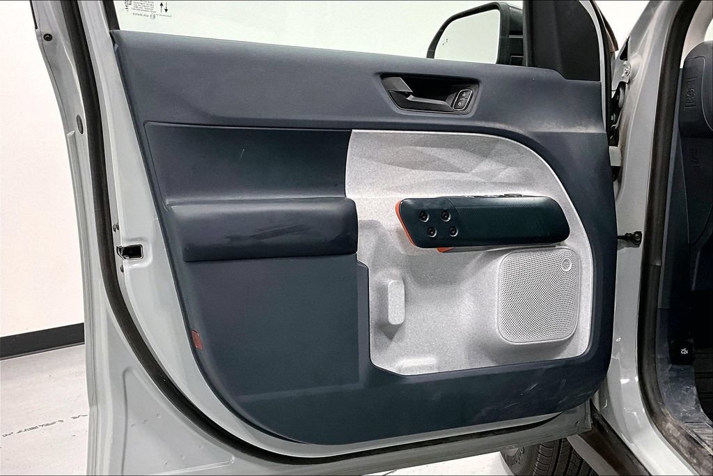 Used 2023 Ford Maverick XLT FWD image 19
