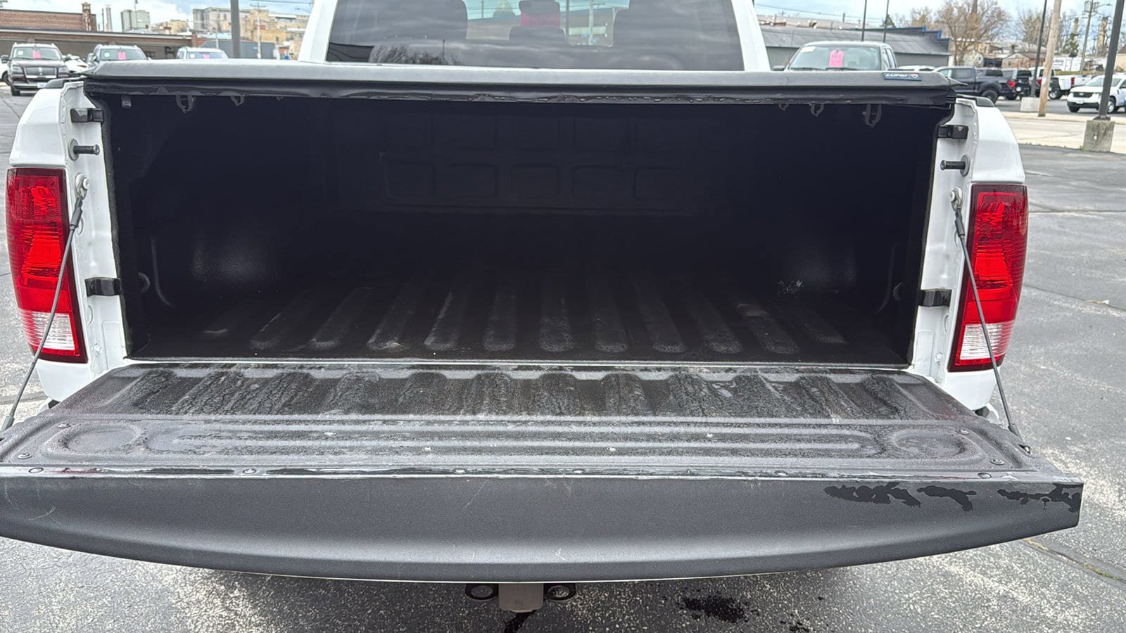 Used 2022 RAM 1500 Tradesman w/ Chrome Appearance Package AWD/4WD image 23