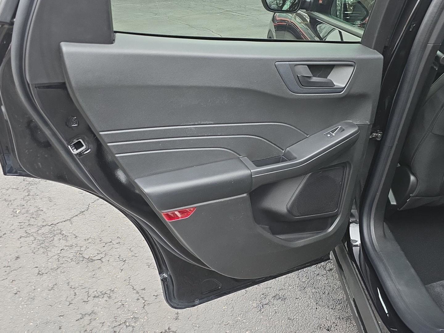 Used 2023 Ford Escape Active image 31