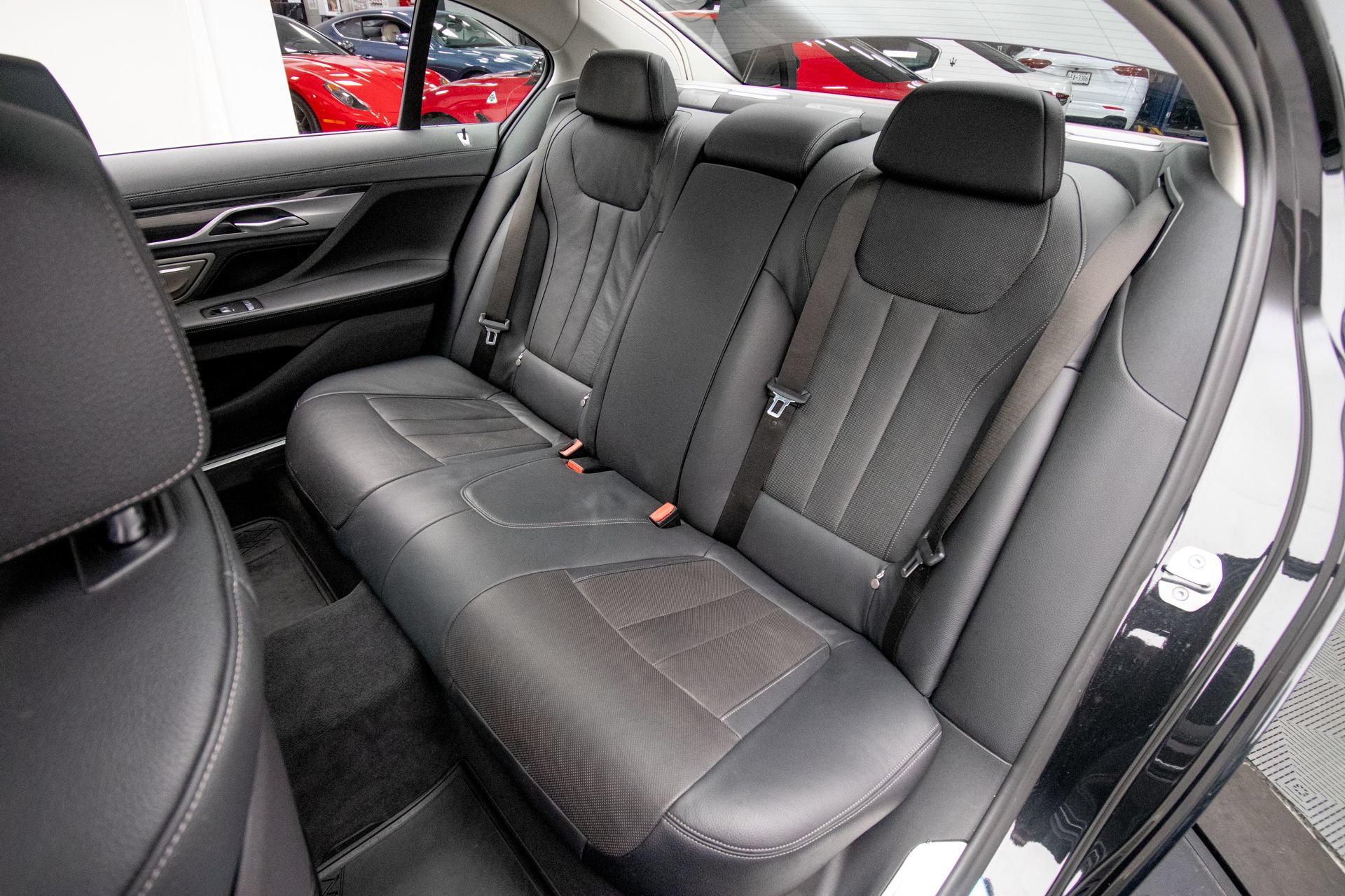 Used 2020 BMW 740i xDrive AWD/4WD image 21
