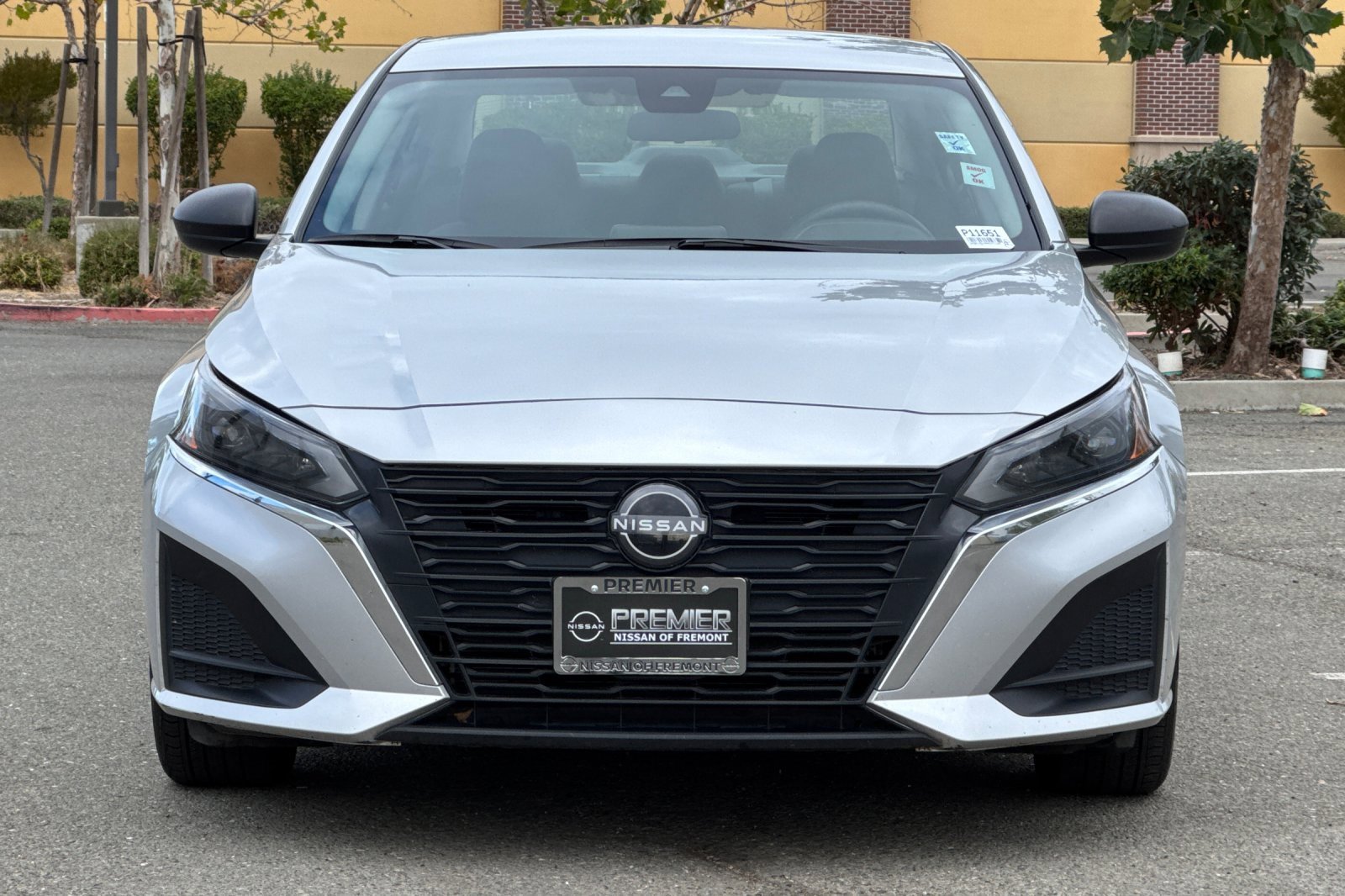 Used 2024 Nissan Altima 2.5 SV image 9