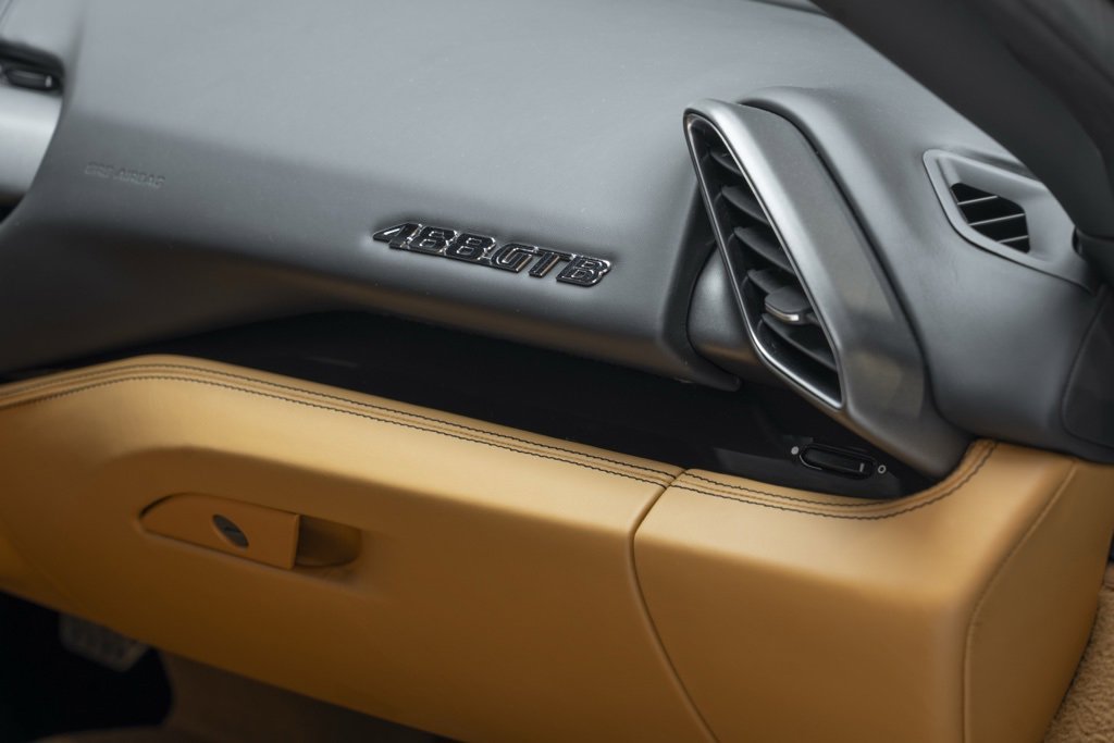 Used 2016 Ferrari 488 GTB image 37