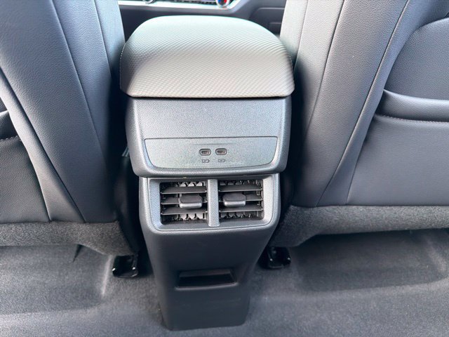New 2027 Chevrolet Equinox LT w/ Convenience Package II FWD image 25