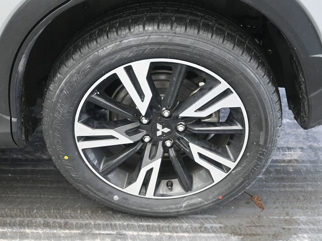 Used 2024 Mitsubishi Eclipse Cross SE image 15