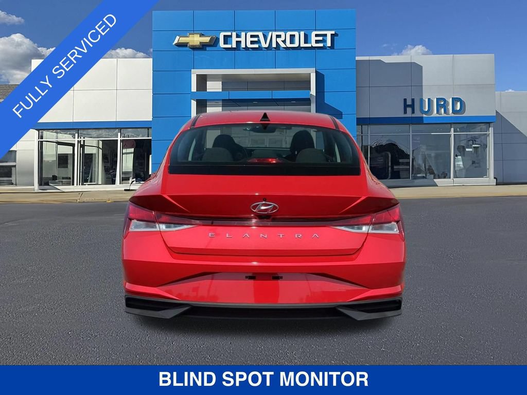 Used 2023 Hyundai Elantra SEL w/ Convenience Package FWD image 7