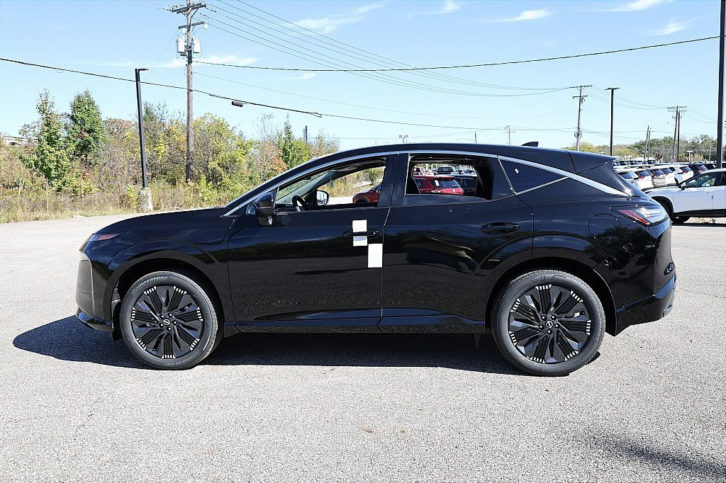 New 2026 Nissan Murano Platinum image 2