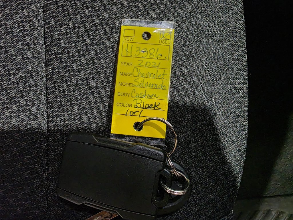 Used 2021 Chevrolet Silverado 1500 Custom image 38