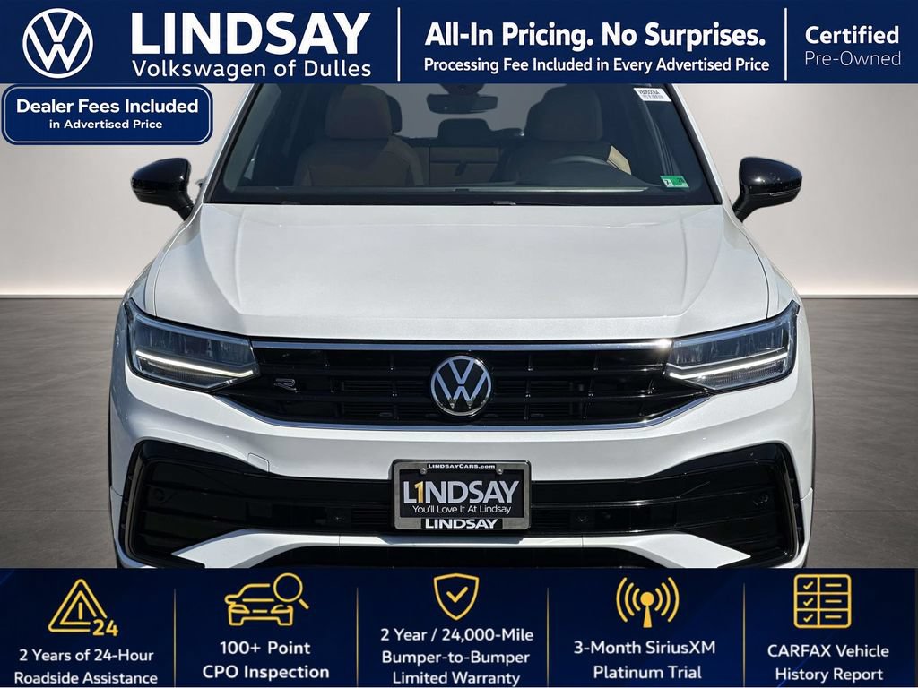 Used 2023 Volkswagen Tiguan SE R-Line AWD/4WD image 3