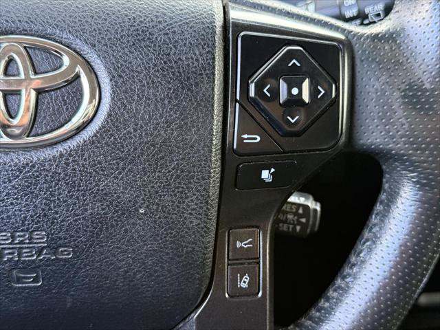 Certified 2020 Toyota 4Runner TRD Off-Road Premium AWD/4WD image 33