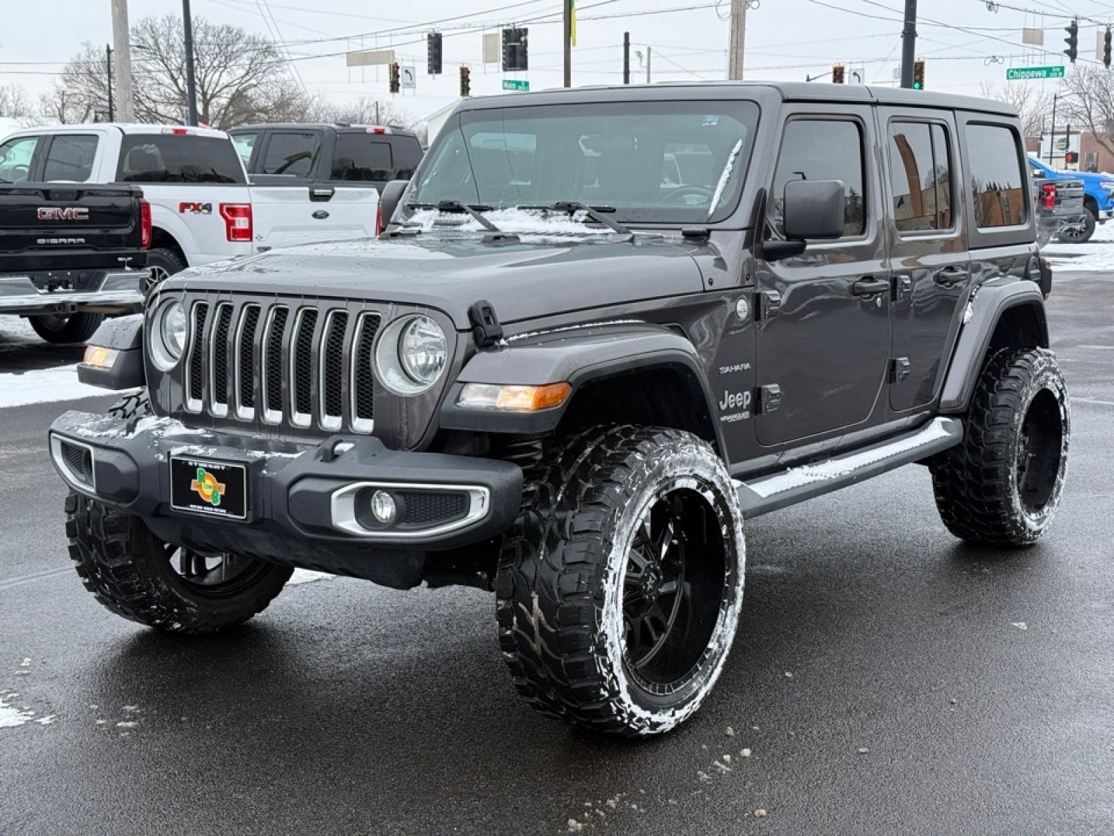 Used 2019 Jeep Wrangler Unlimited Sahara w/ Safety Group image 4