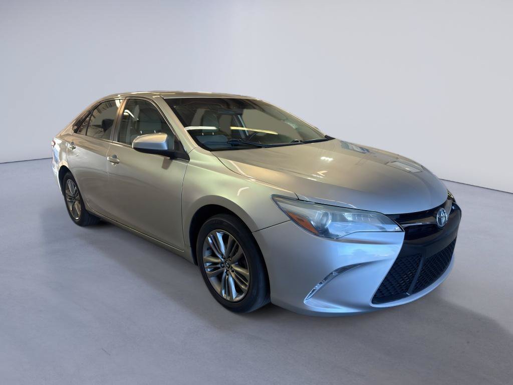 Used 2016 Toyota Camry SE