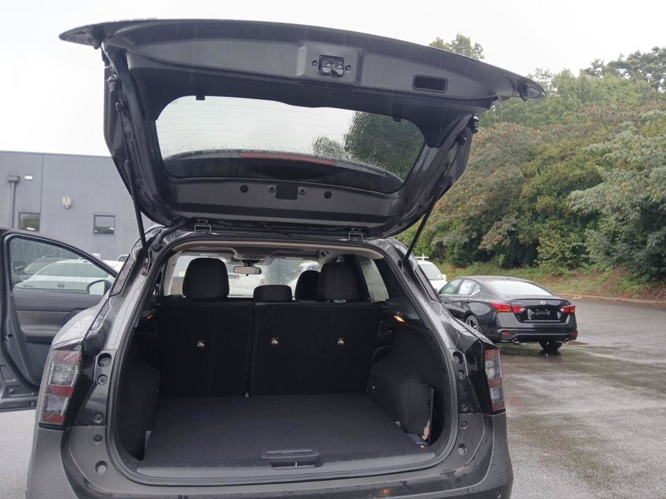 Certified 2026 Nissan Kicks SV w/ SV Premium Package FWD image 15