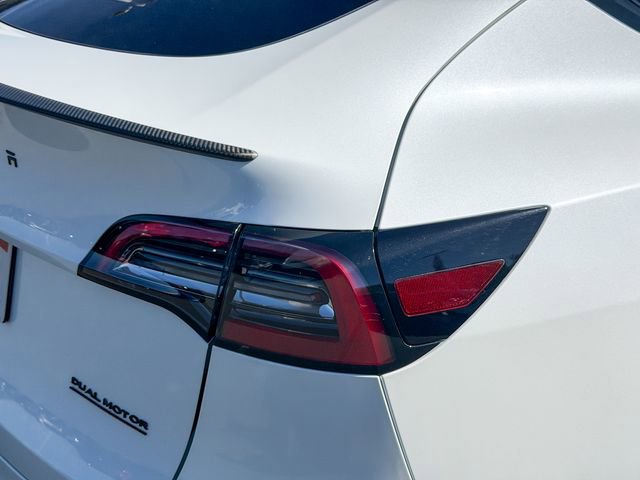 Used 2024 Tesla Model Y Performance image 7