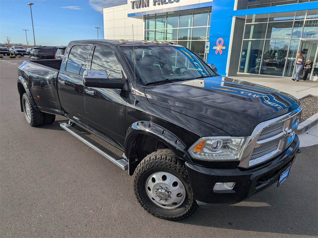 Used 2014 RAM 3500 Laramie Longhorn image 4