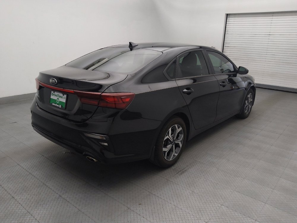 Used 2021 Kia Forte LXS FWD image 9