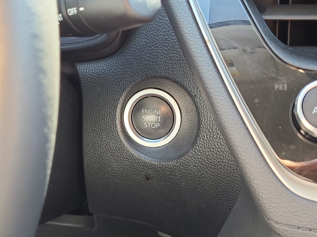 Certified 2023 Toyota Corolla Cross LE FWD image 22