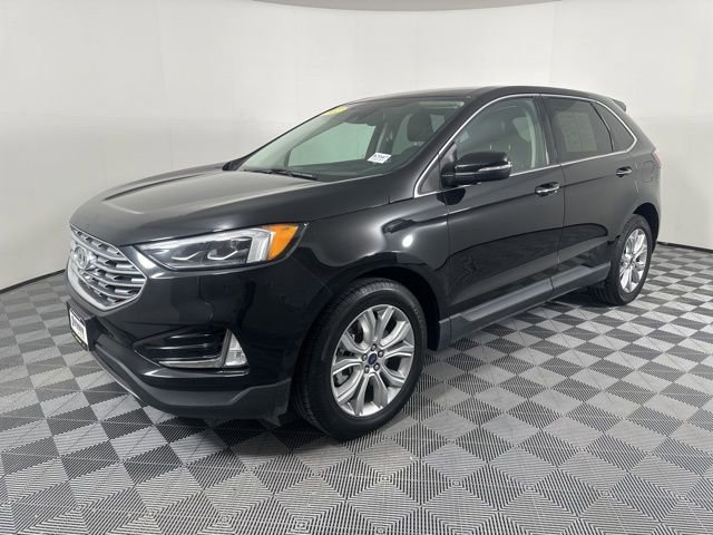 Used 2022 Ford Edge Titanium w/ Equipment Group 301A image 7