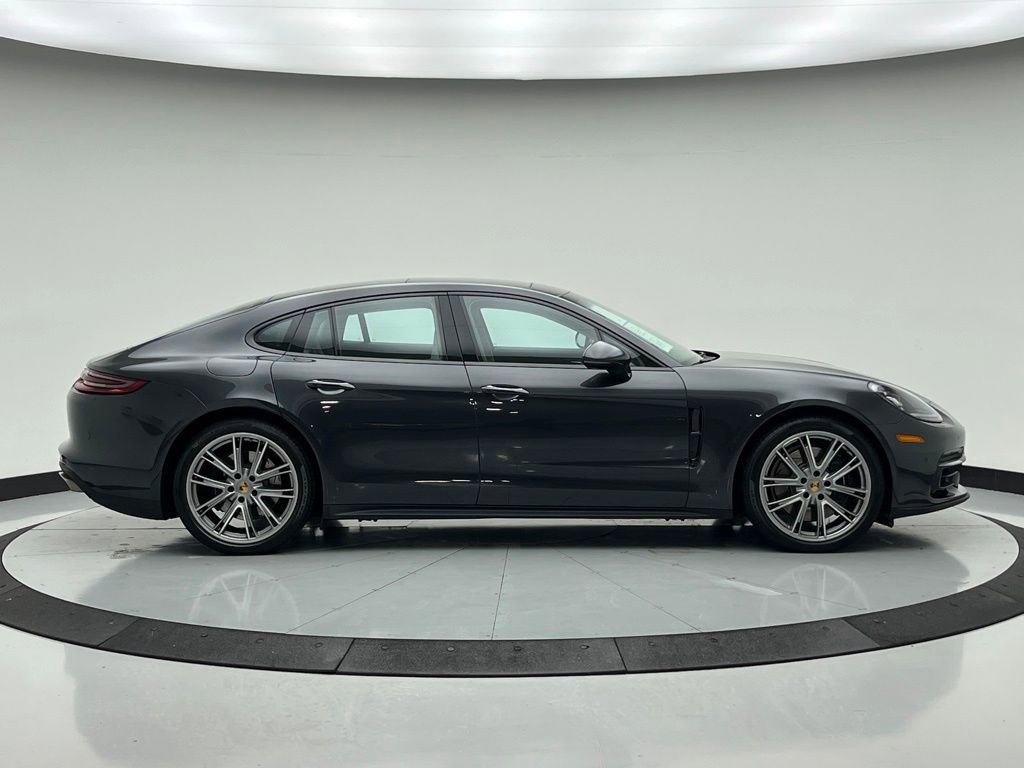 Used 2019 Porsche Panamera 4 image 8
