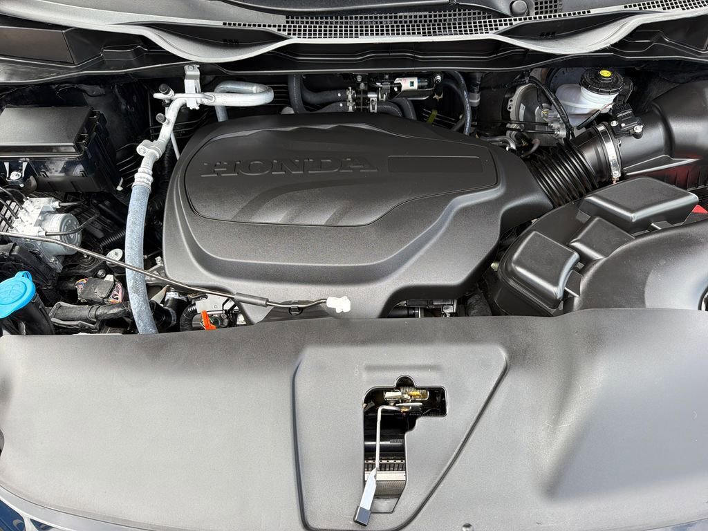 Certified 2025 Honda Odyssey Sport-L image 26