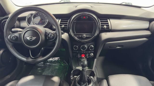 Used 2015 MINI Cooper 4-Door Hardtop FWD image 15